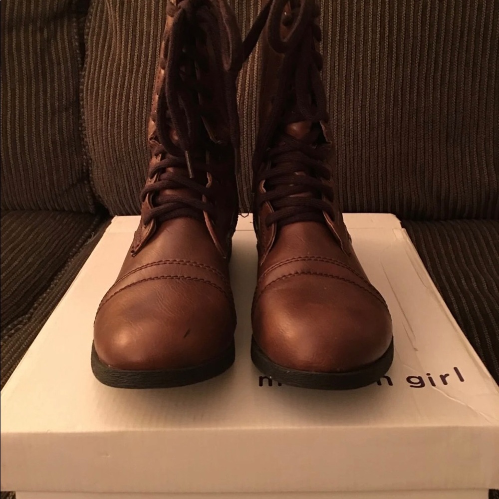 Combat Boots - Picture 2 of 3